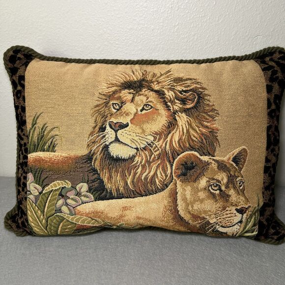 Ashford Court Lion Tapestry Throw Pillow 21 X 15 Safari Animal Print - Picture 1 of 7